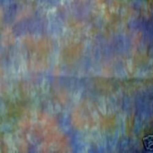 Wisteria Spot hand dyed Dorr wool.